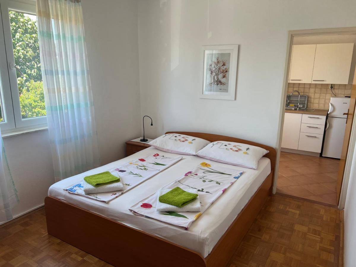 Apartments Xenia Pakoštane 外观 照片